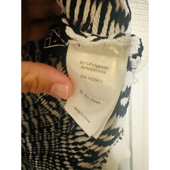 DEREK LAM 10 Crosby Sawyer Black Ivory Long Sleeves Gold Button Sweater Size XXL - Picture 11 of 12